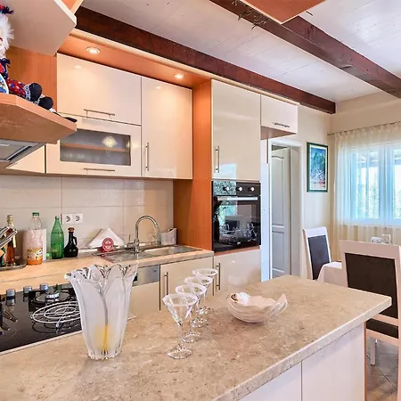 Ferienhaus Cozy In *
